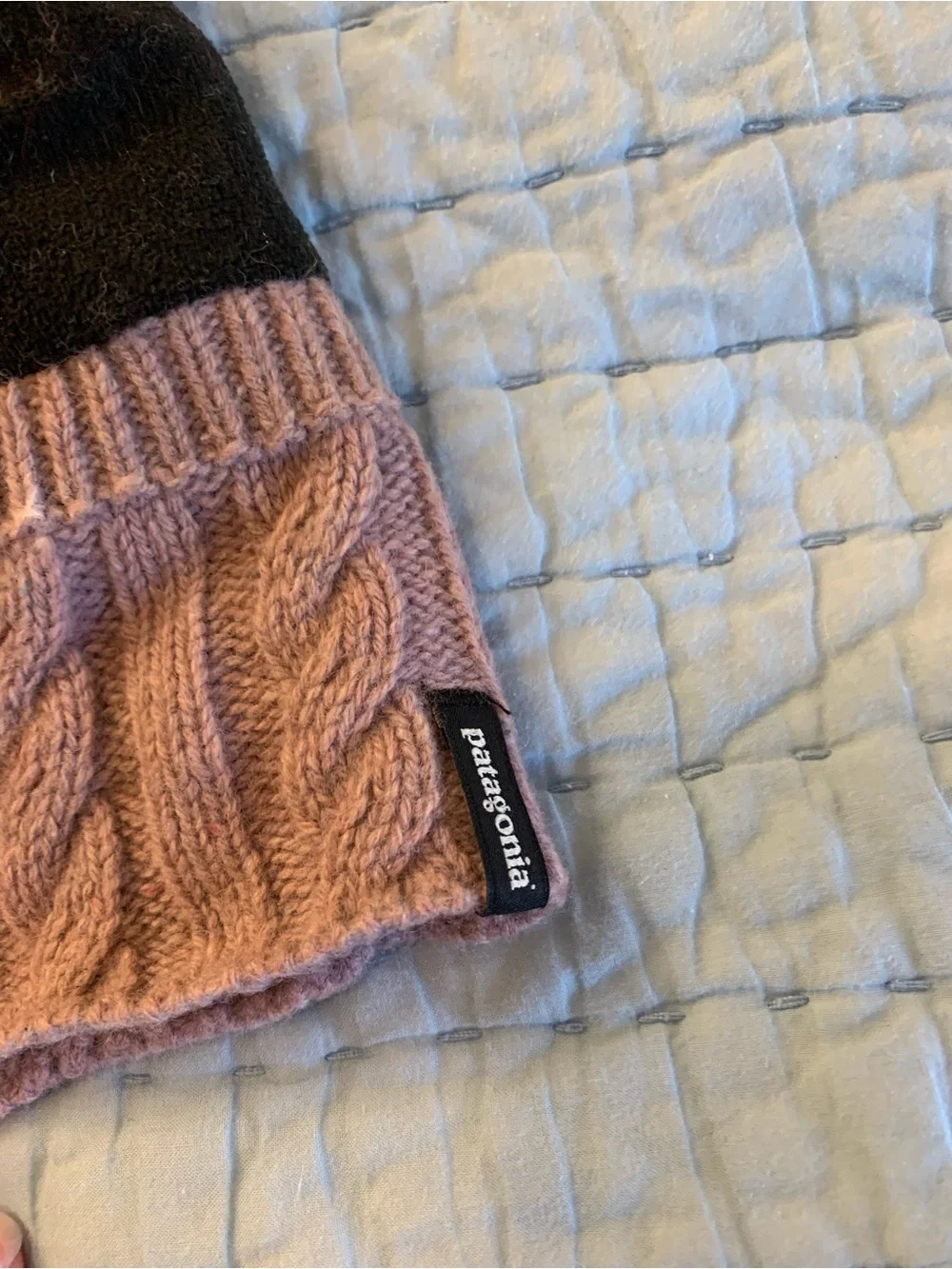 Patagonia Two-Tone Pom Beanie - Burgundy & Pink